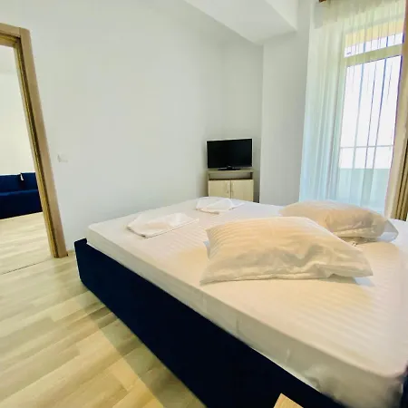 Gh Summerland Апарт-отель 3*