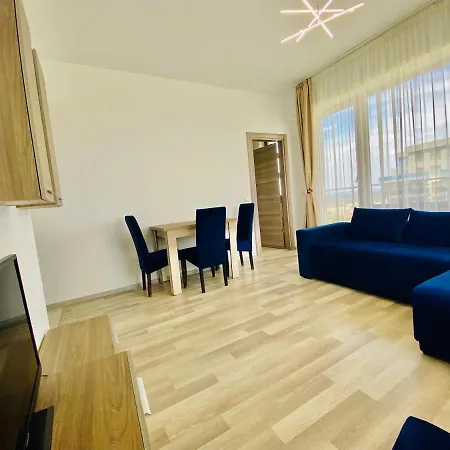 Gh Summerland Апарт-отель 3*